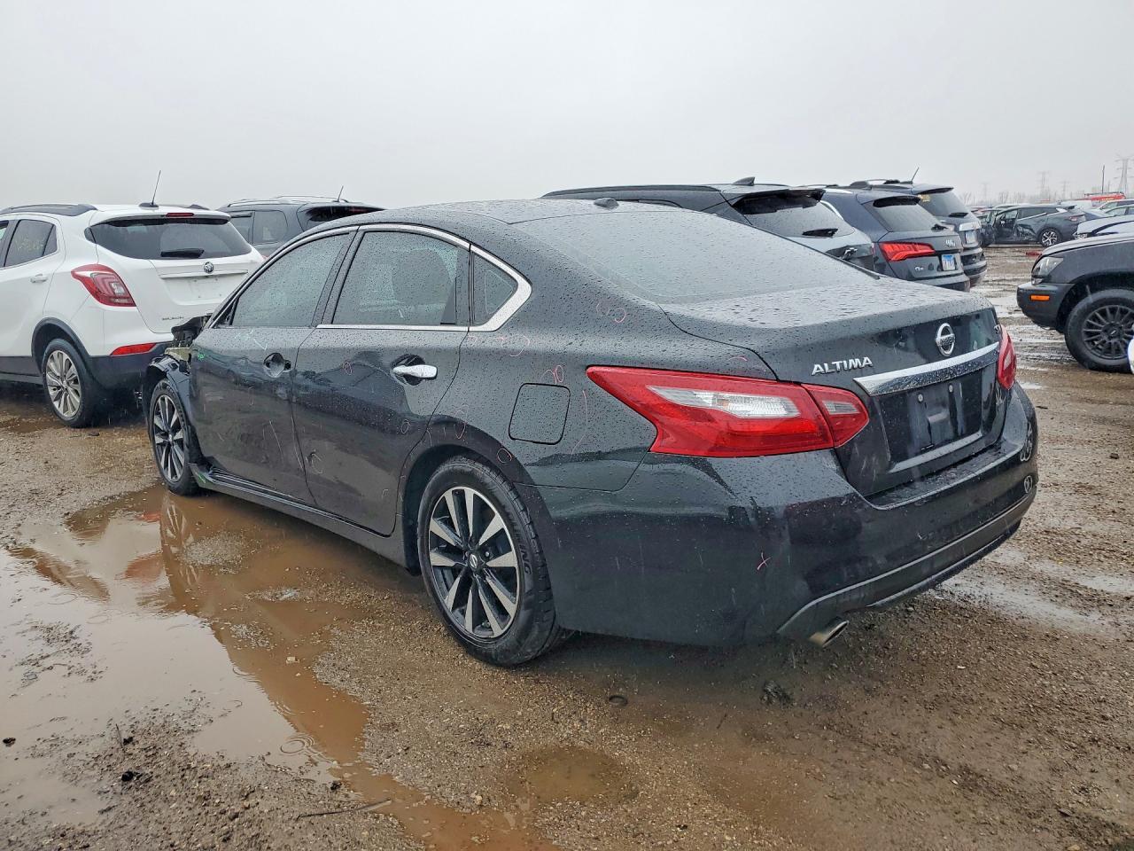 2018 Nissan Altima 2.5 Sv - Image 2