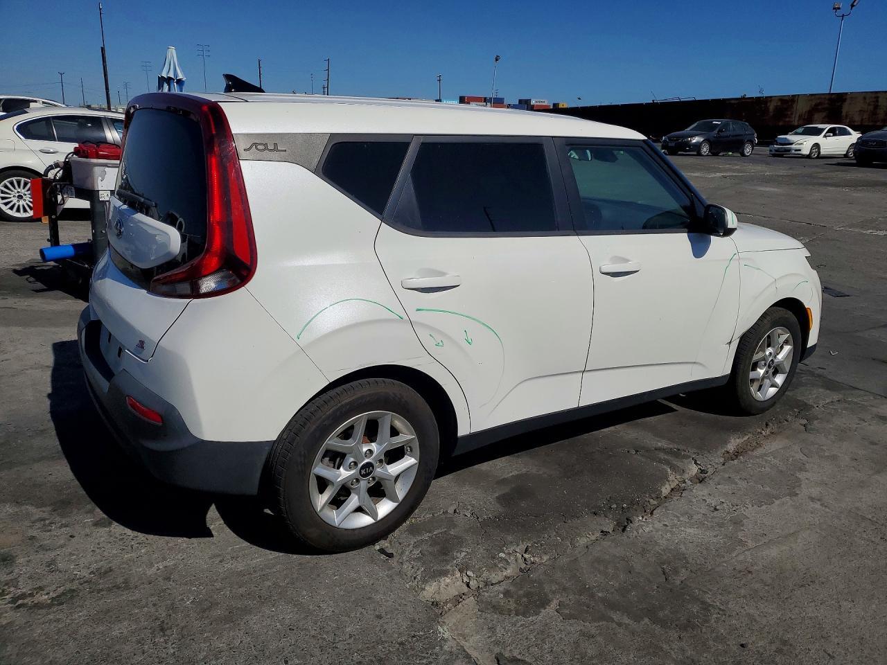 2020 Kia Soul S - Фото 3