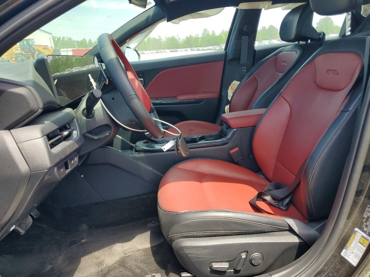 2025 Kia K4 Gt Line - Image 7