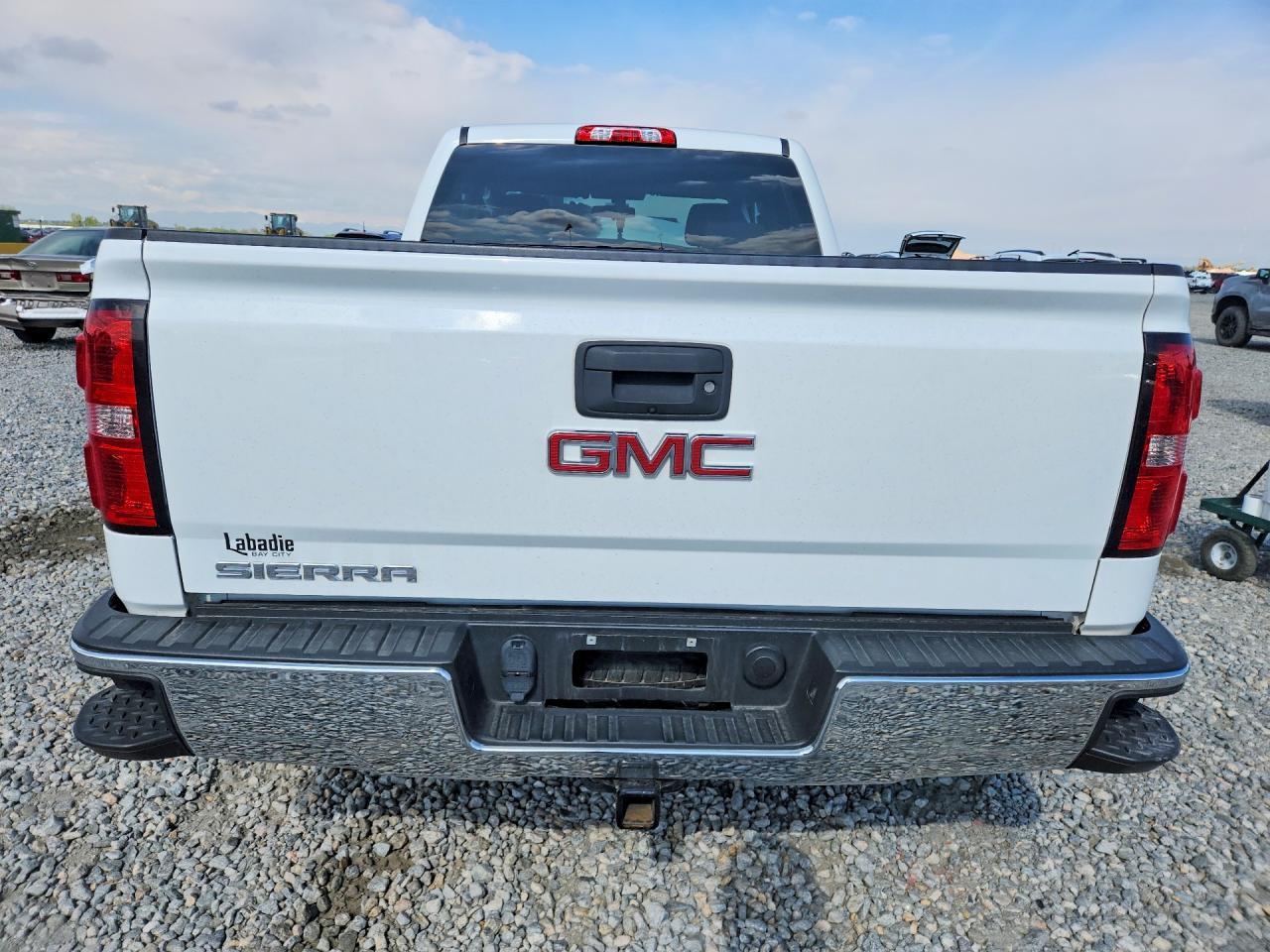 2017 GMC Sierra K1500 - Image 6