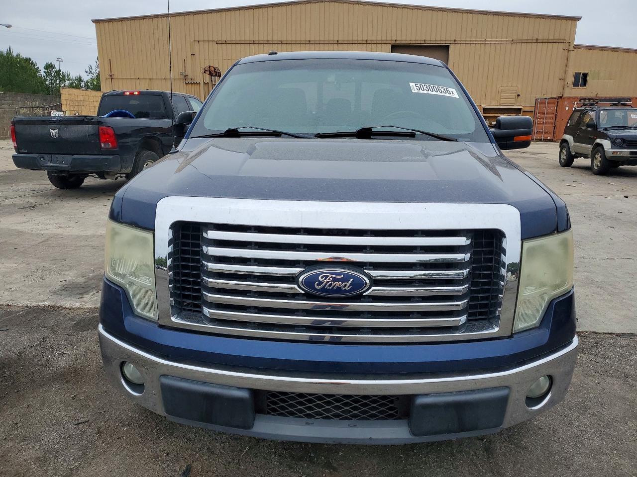 2011 Ford F150 Supercrew - Фото 5