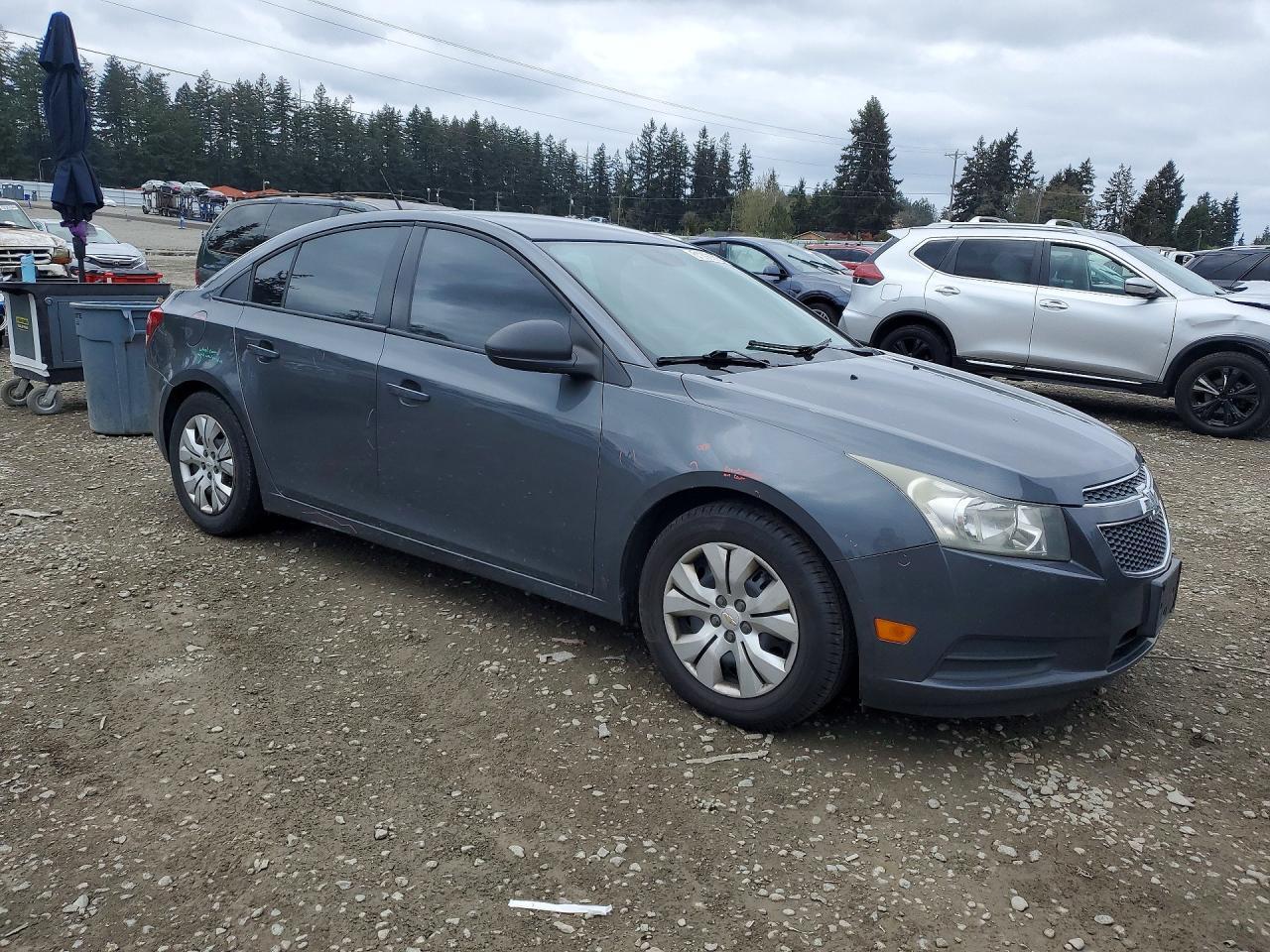 2013 Chevrolet Cruze Ls - Фото 4