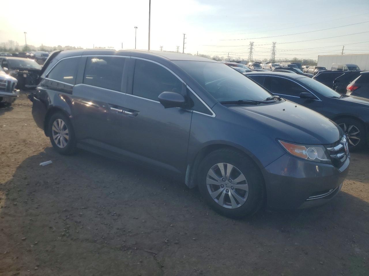 2016 Honda Odyssey Ex - Фото 4