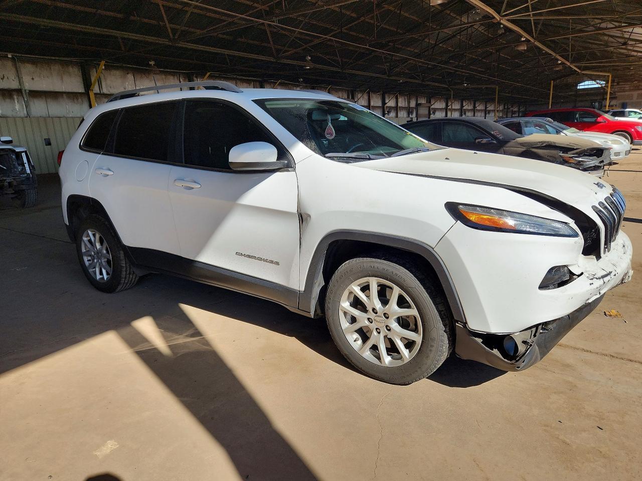 2017 Jeep Cherokee Latitude - Фото 4