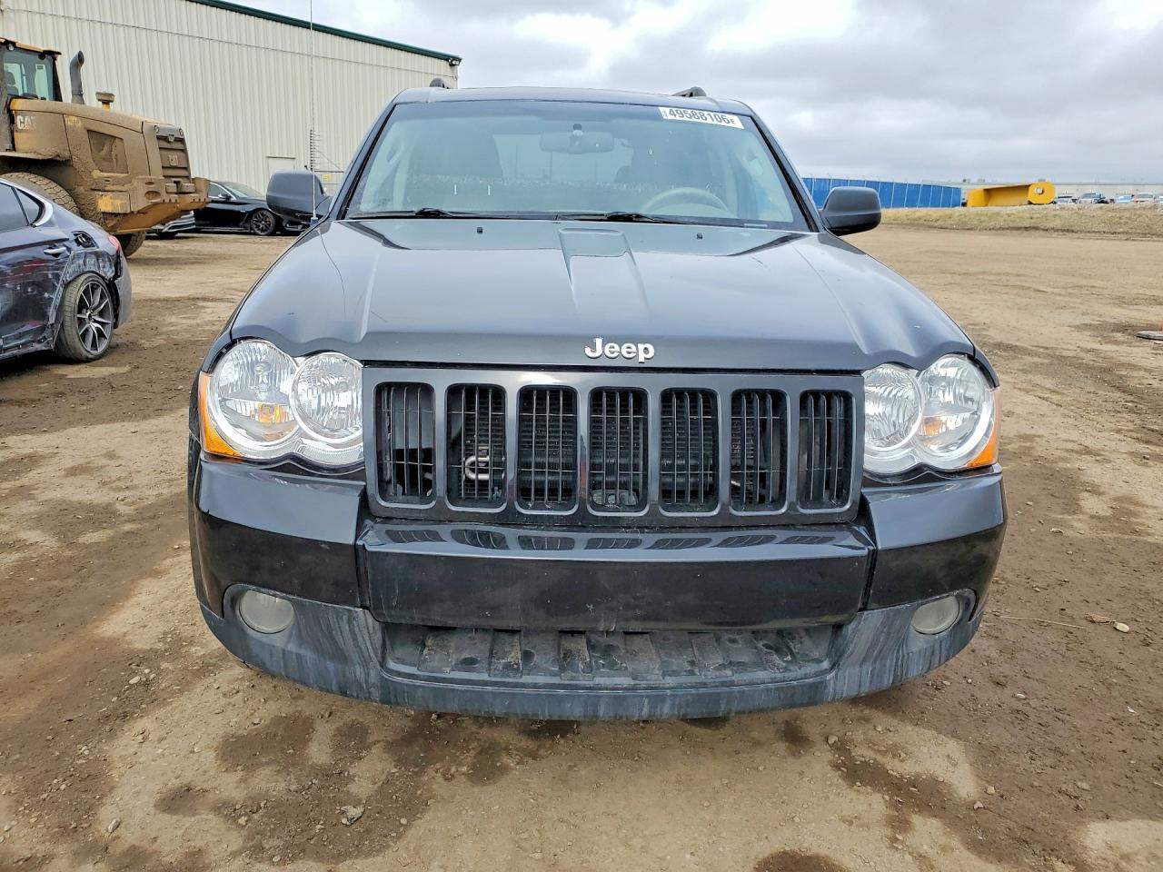 2009 Jeep Grand Cherokee Laredo - Image 5