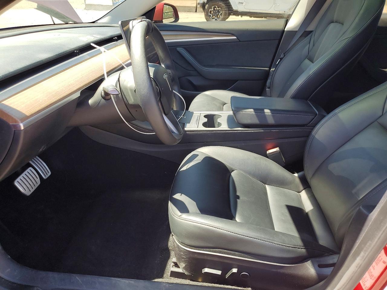 2022 Tesla Model 3 - Image 7
