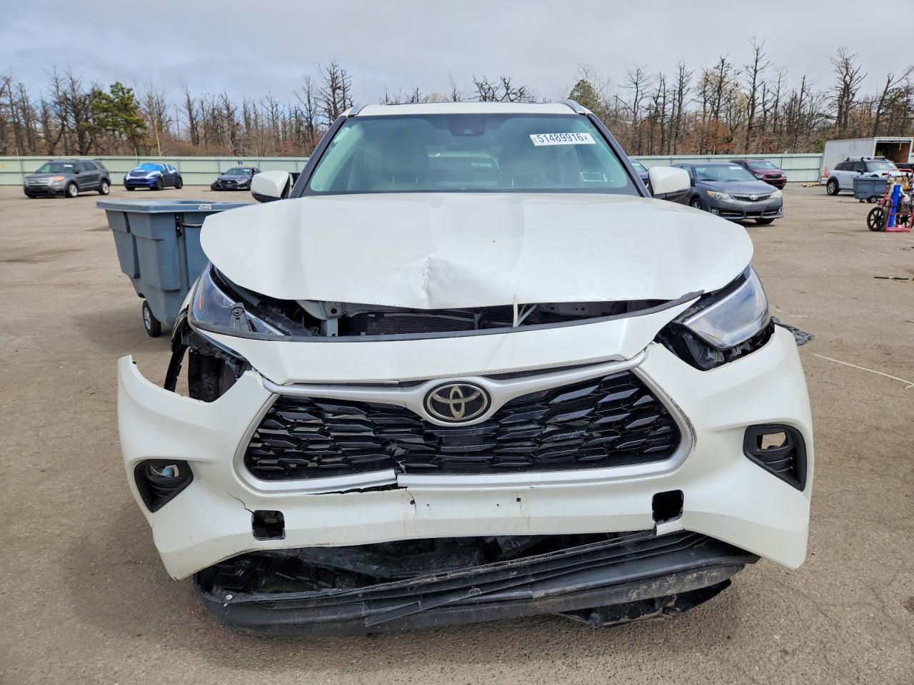 2021 Toyota Highlander Xle - Image 5