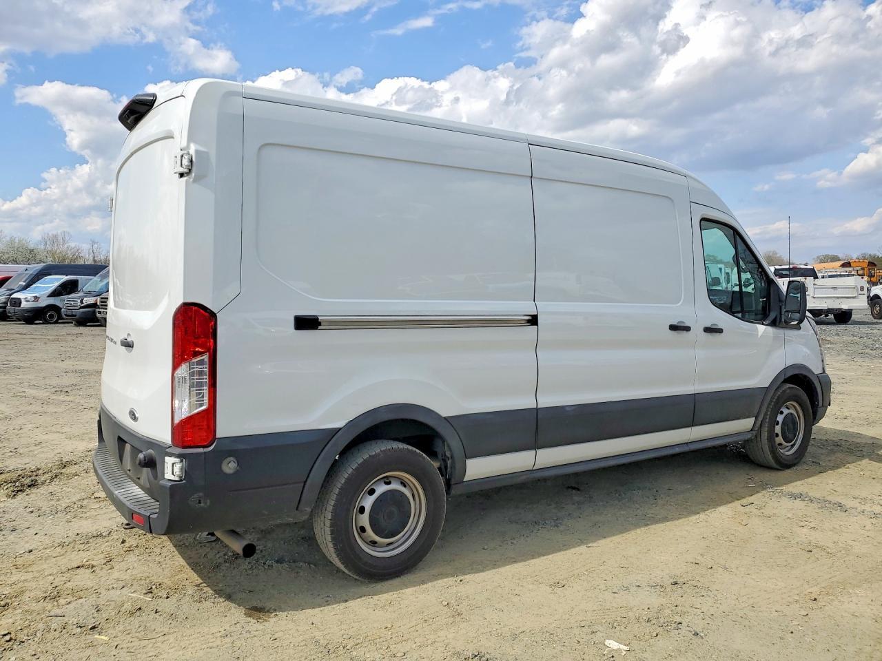 2020 Ford Transit T-250 - Image 3