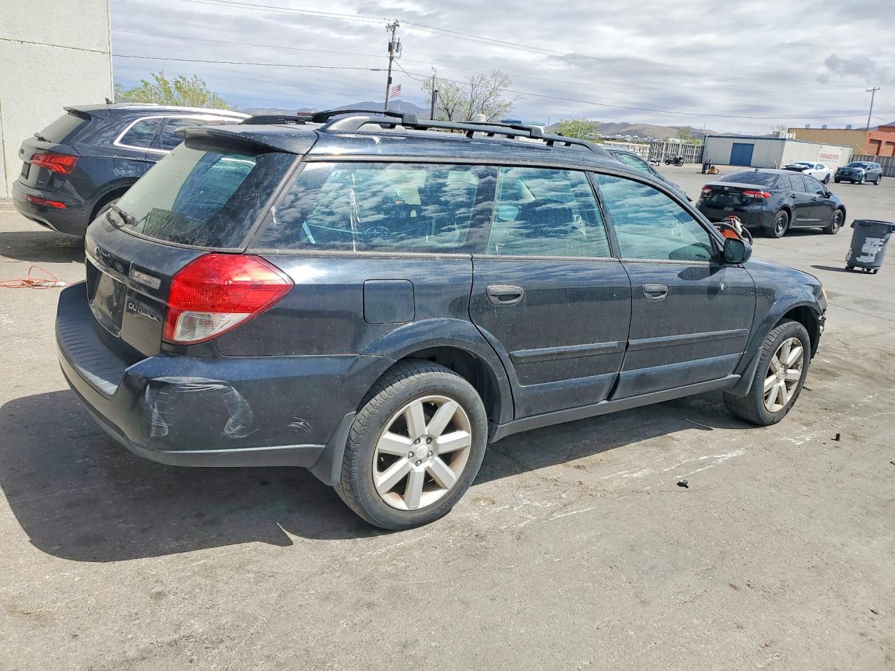 2008 Subaru Outback 2.5I - Image 3