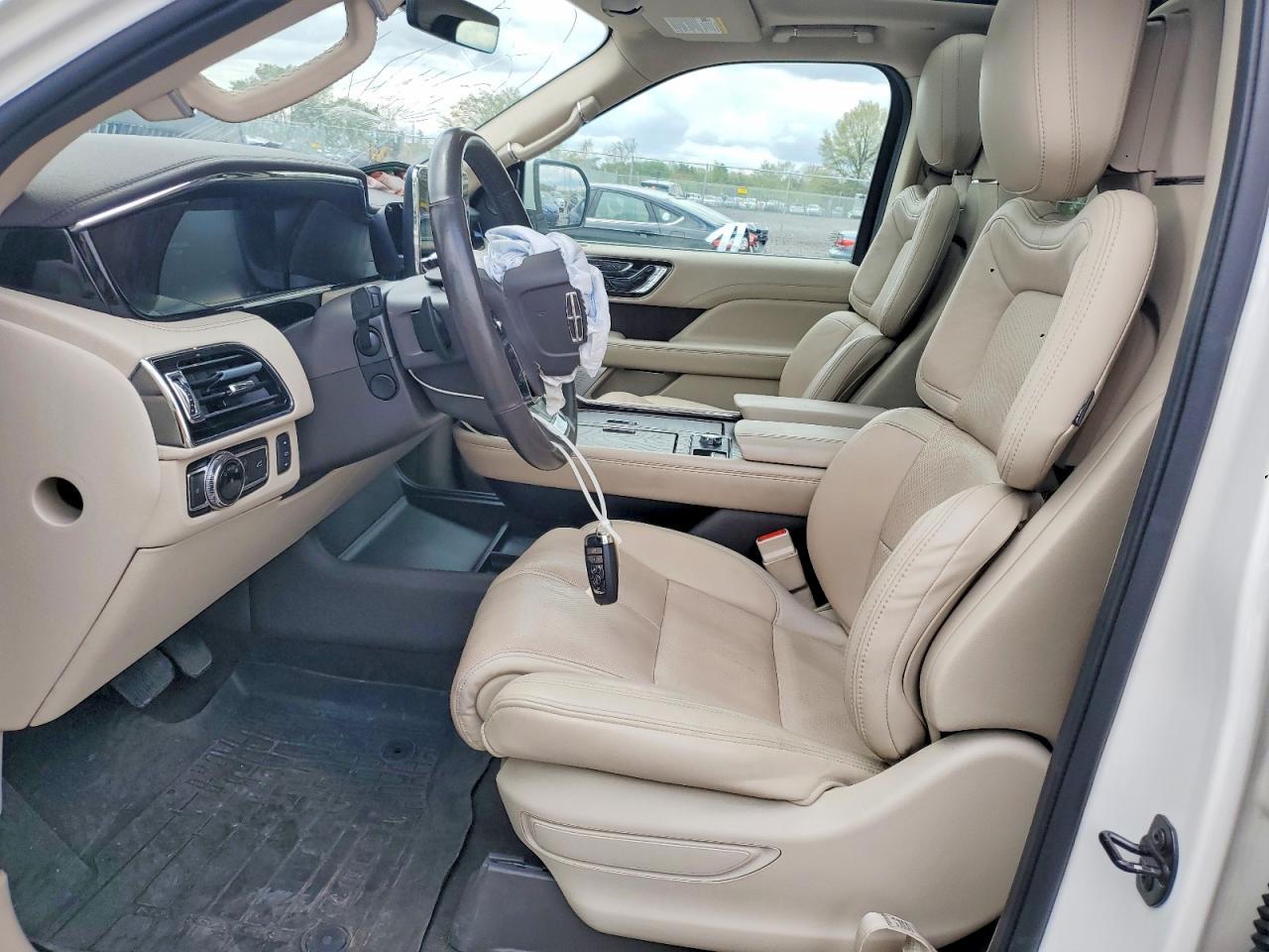 2021 Lincoln Navigator Reserve - Фото 7