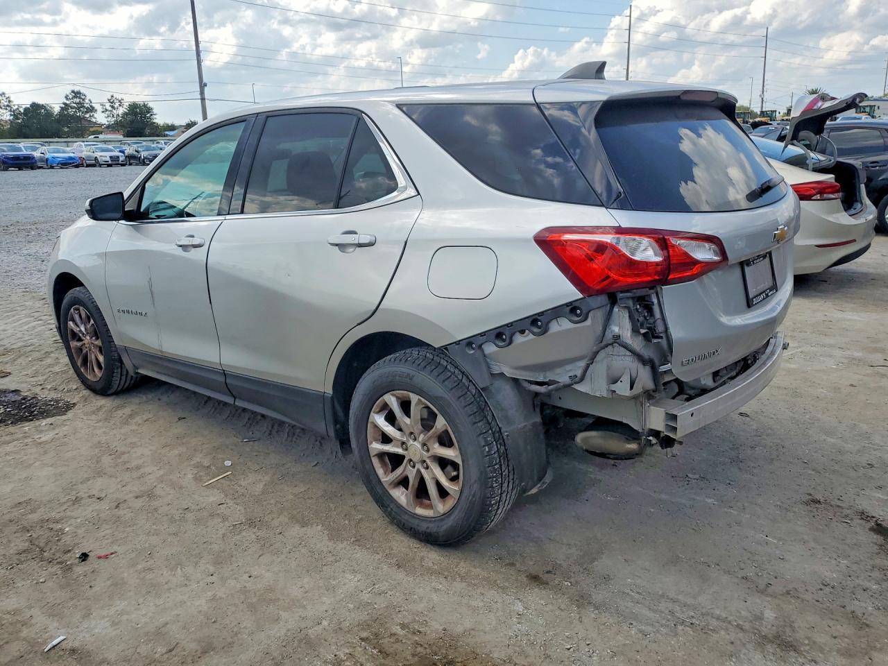 2019 Chevrolet Equinox Lt - Фото 2