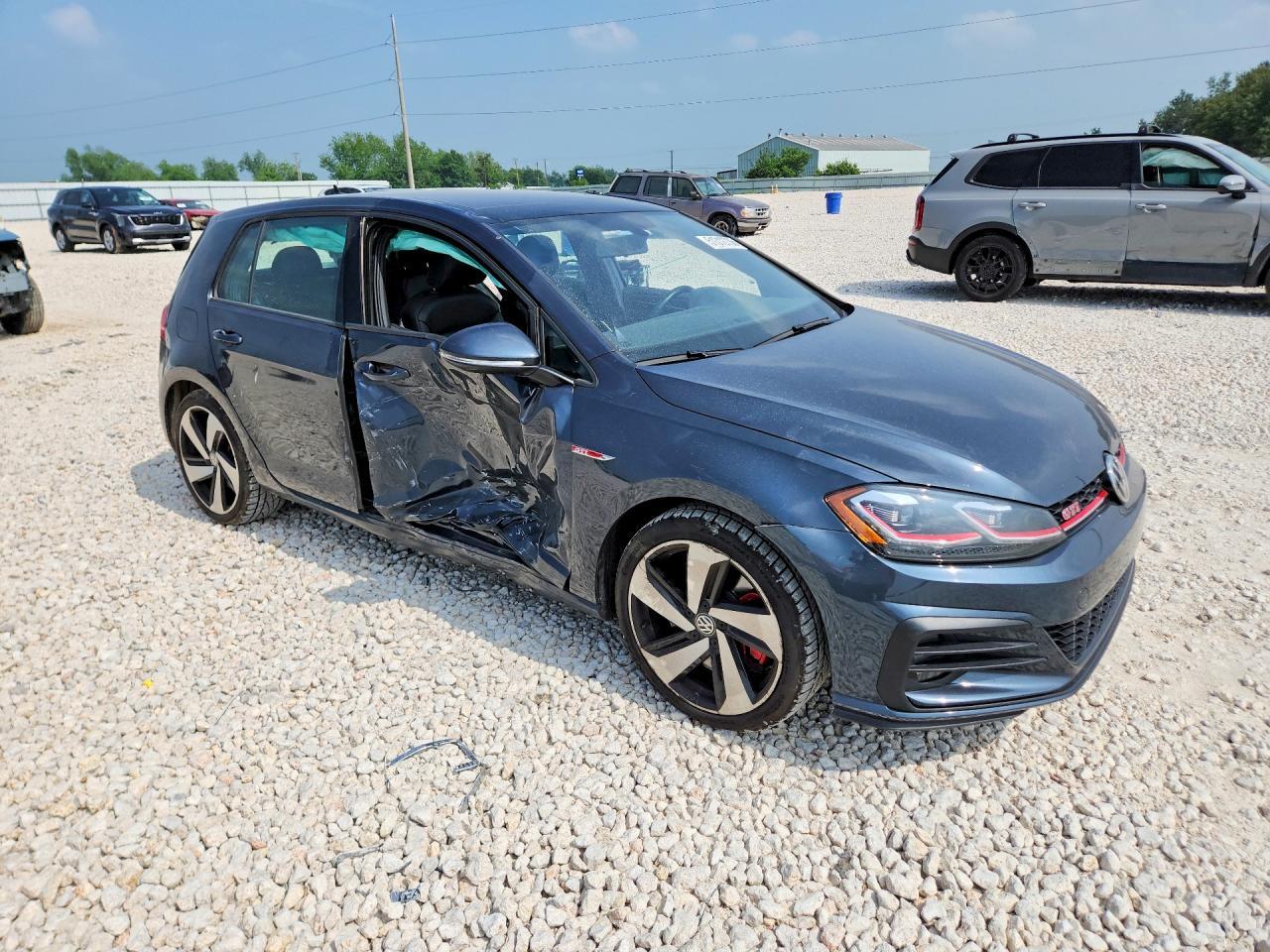 2020 Volkswagen Gti S - Image 4