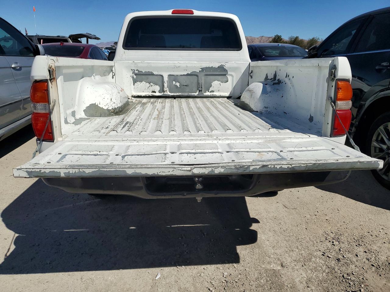 2002 Toyota Tacoma - Фото 6