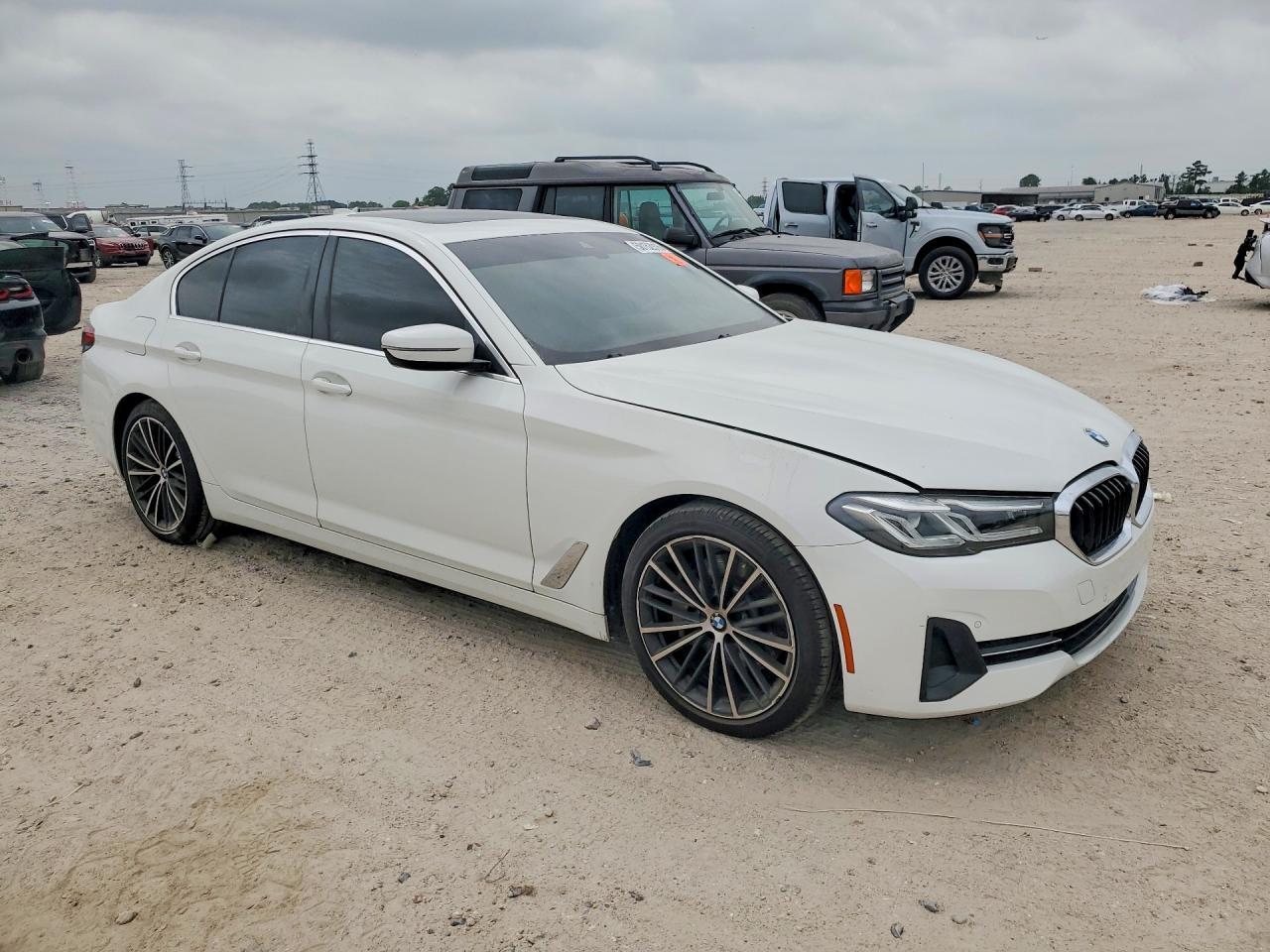 2022 BMW 530 I - Фото 4
