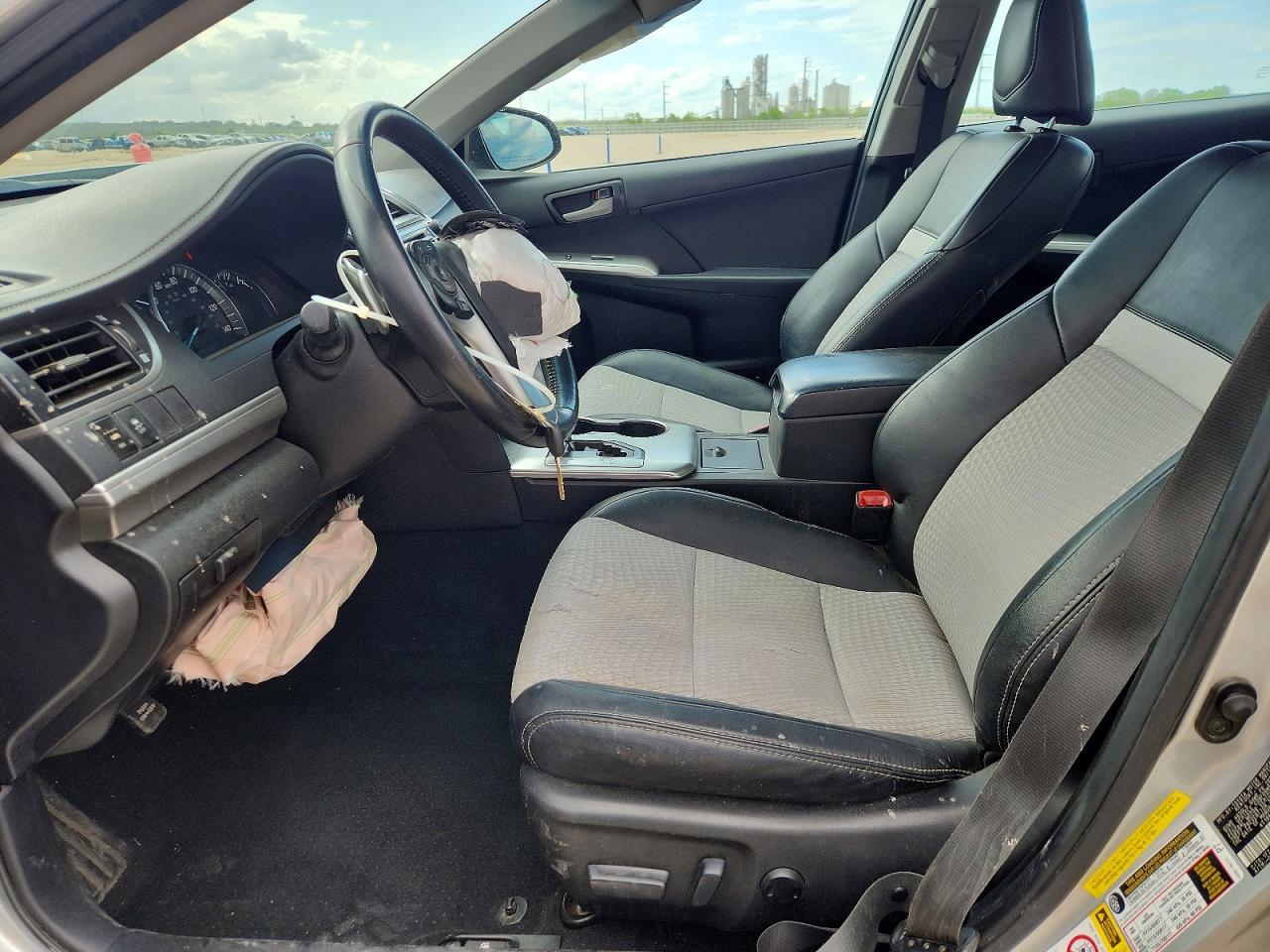 2014 Toyota Camry Se - Image 7