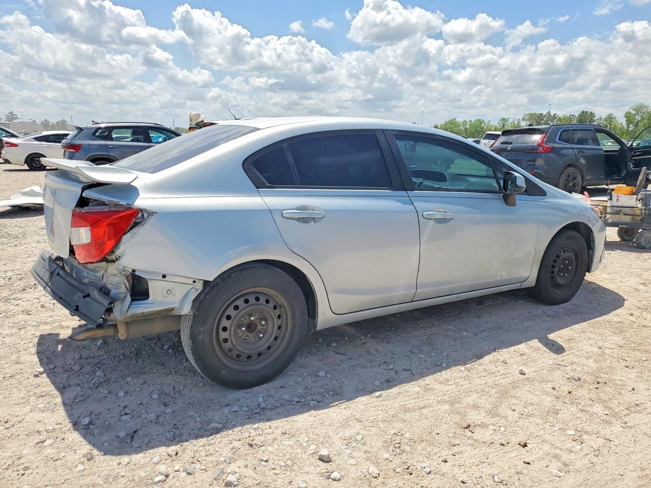 2012 Honda Civic Lx - Image 3