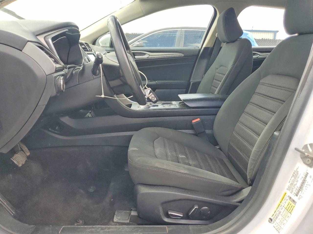 2020 Ford Fusion Se - Фото 7