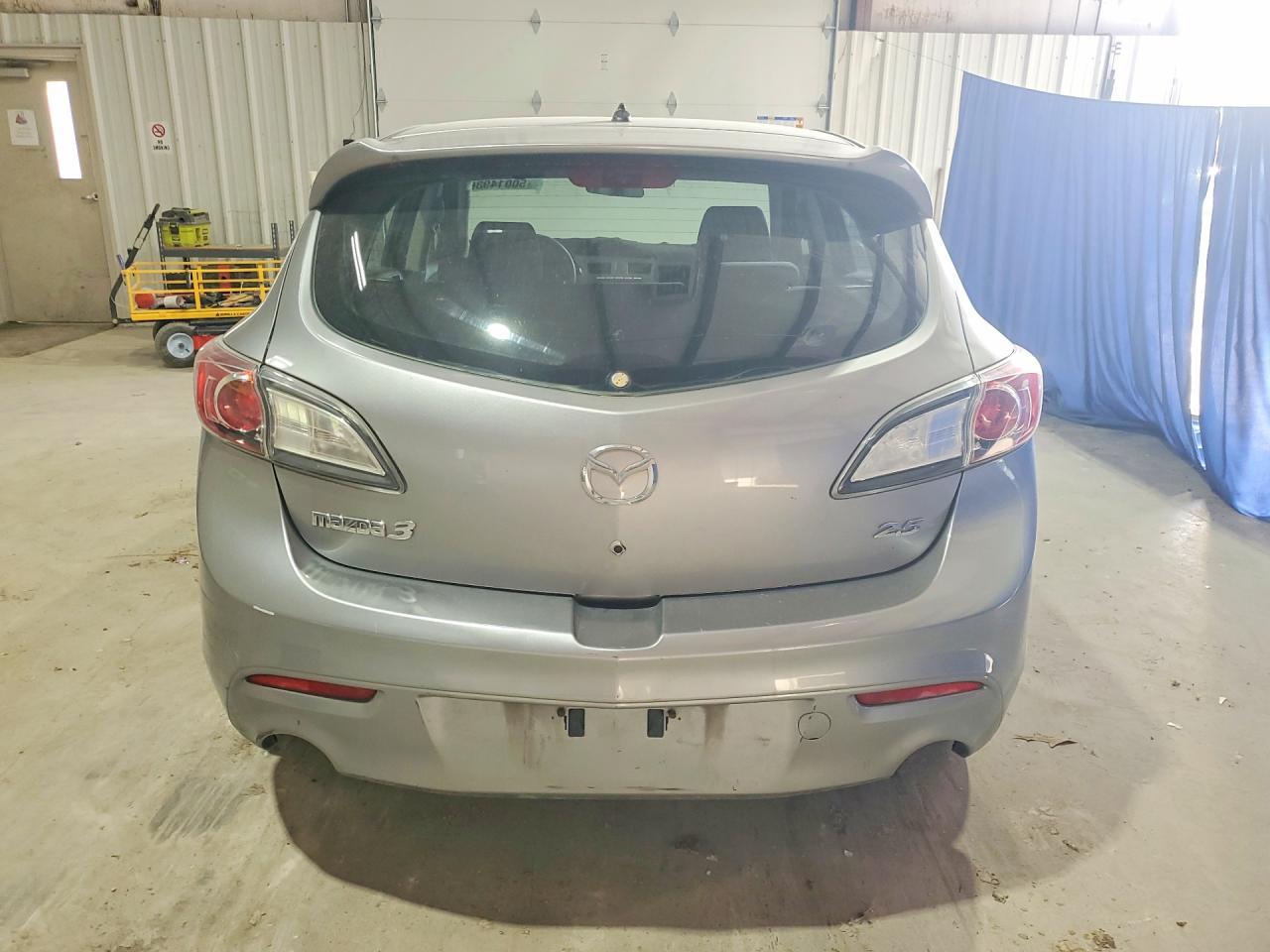 2010 Mazda 3 S - Image 6