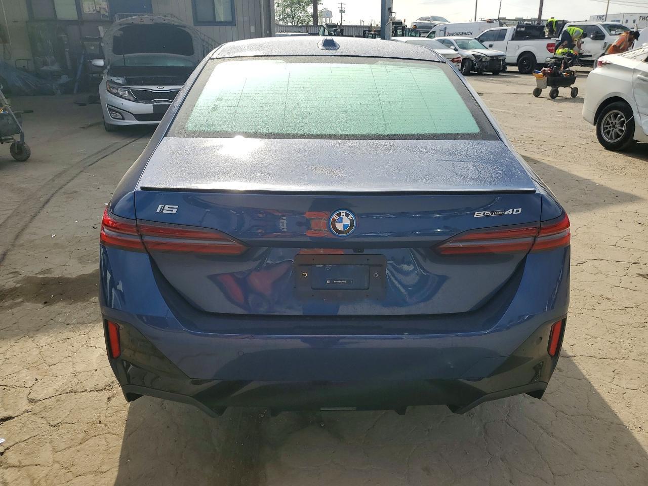 2026 BMW I5 Edrive 40 - Image 6