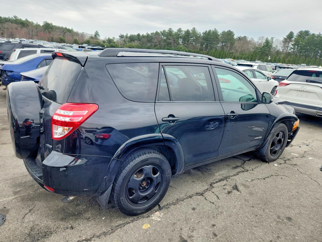 2012 Toyota Rav 4 - Image 3