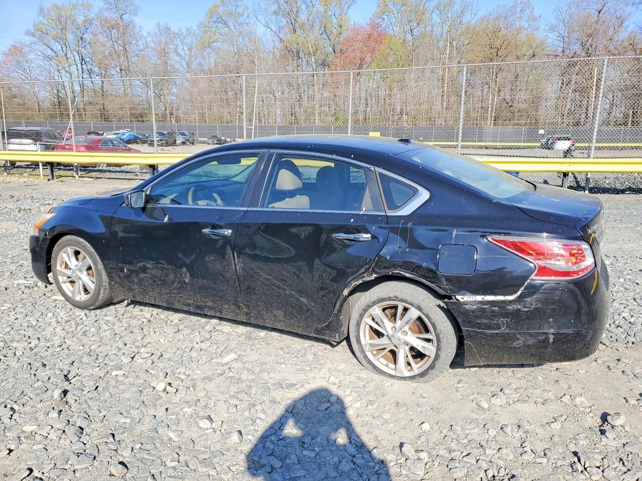 2015 Nissan Altima 2.5 Sv - Фото 2