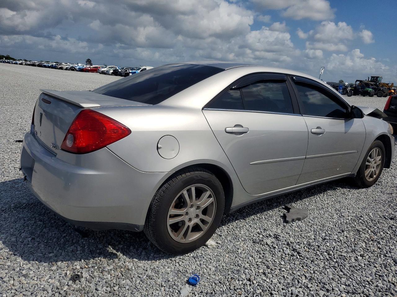 2006 Pontiac G6 - Image 3