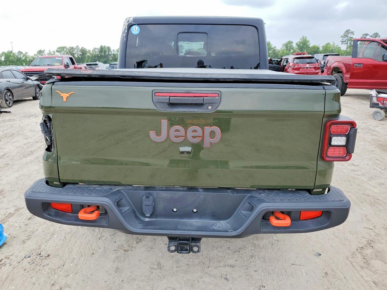 2022 Jeep Gladiator Mojave - Image 6