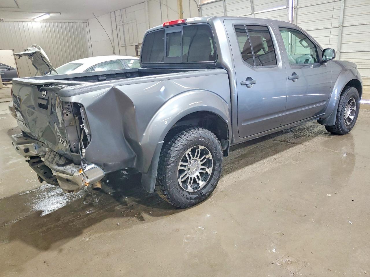 2016 Nissan Frontier Sv - Image 3