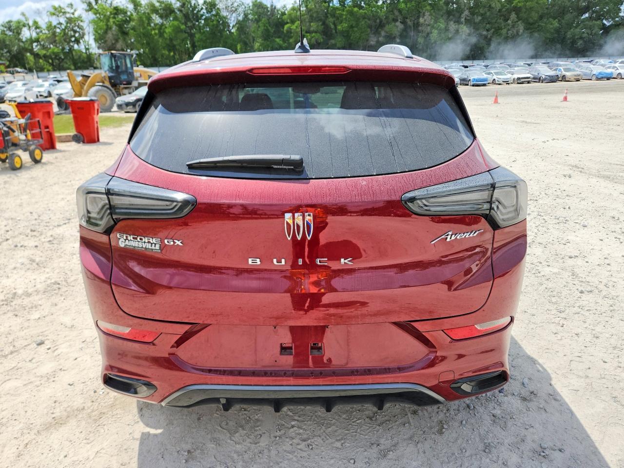 2024 Buick Encore Gx Avenir - Image 6