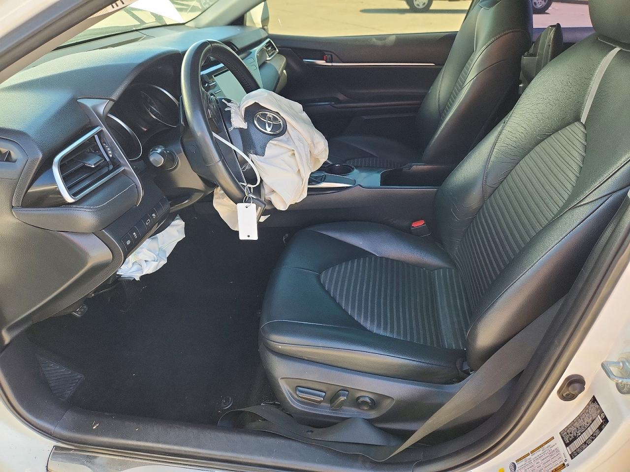 2018 Toyota Camry Se - Image 7