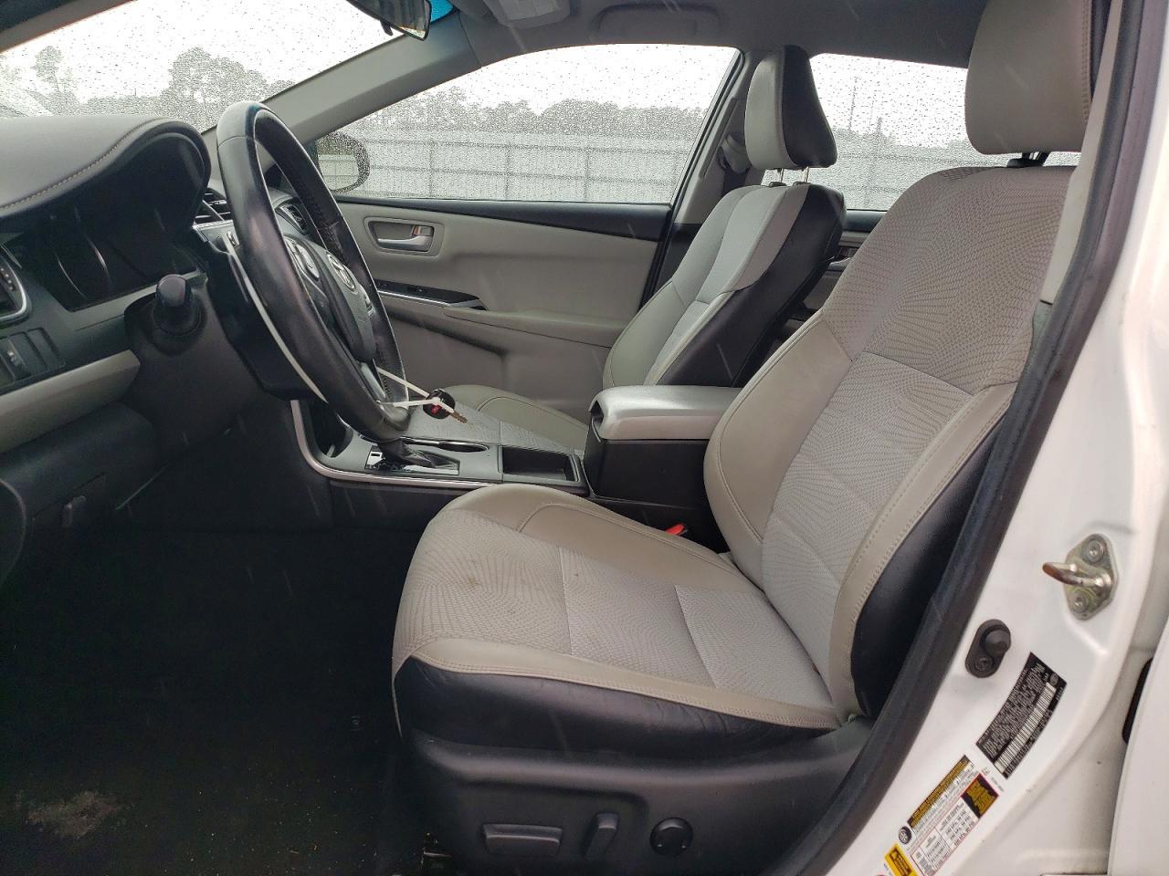 2017 Toyota Camry Se - Image 7