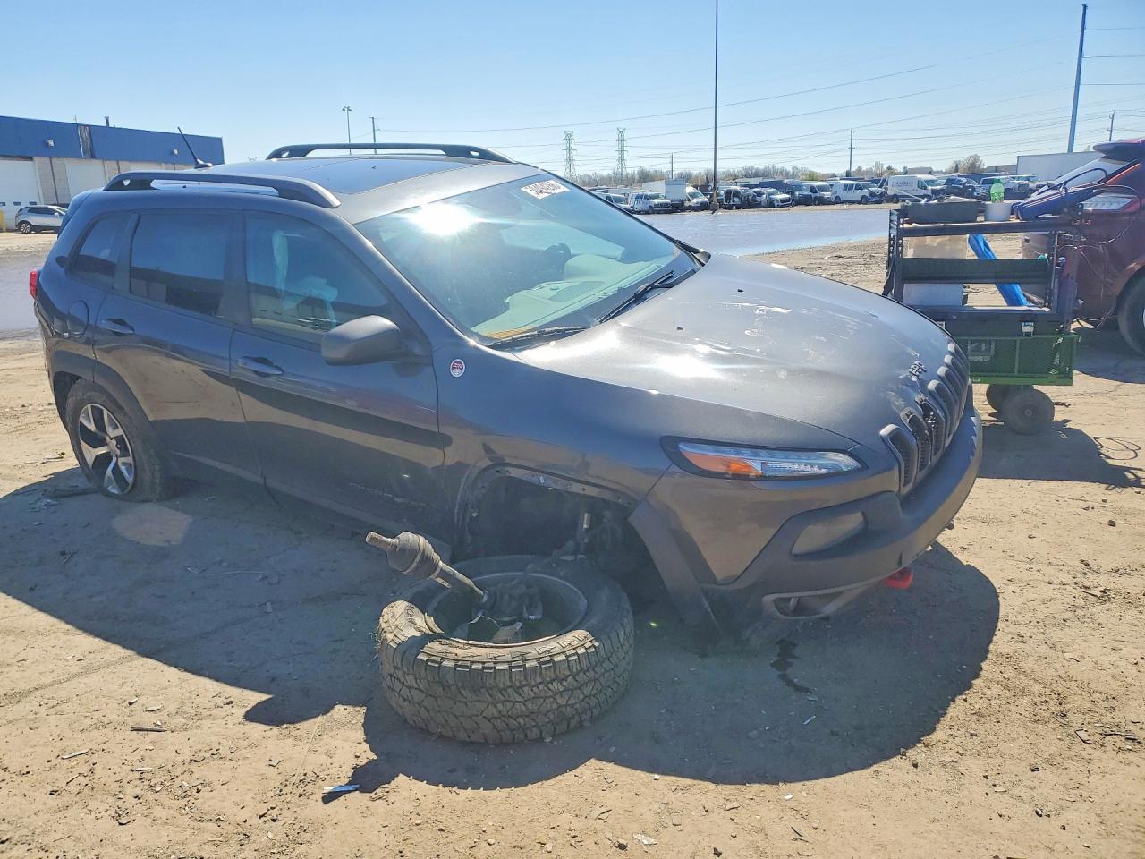 2014 Jeep Cherokee Trailhawk - Image 4