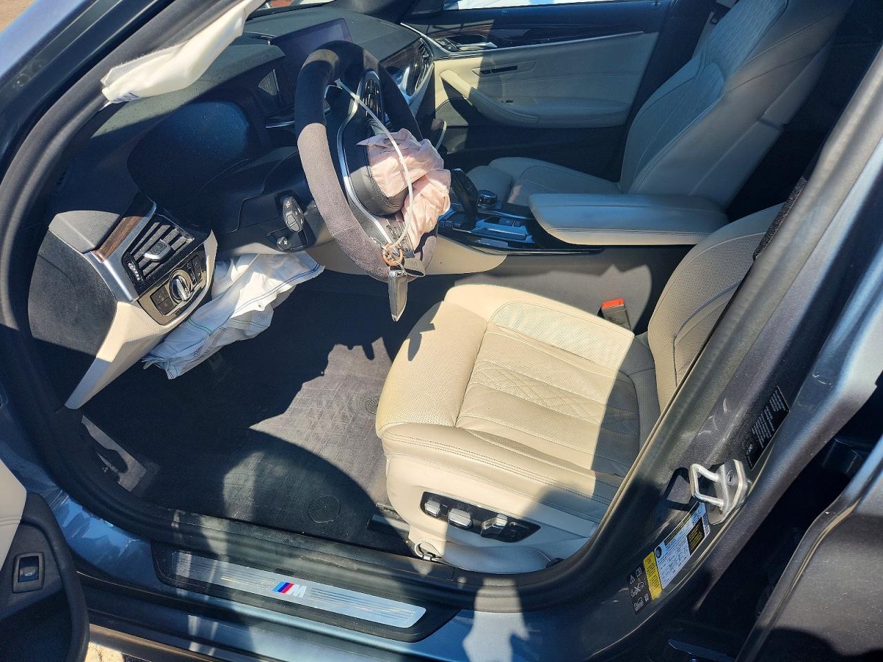 2019 BMW 540 Xi - Фото 7