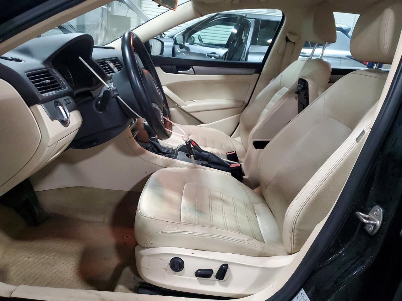 2015 Volkswagen Passat Se - Фото 7
