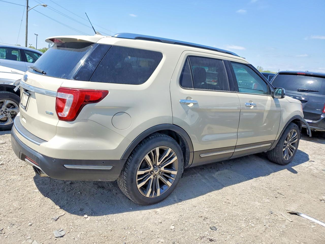 2018 Ford Explorer Platinum - Фото 3