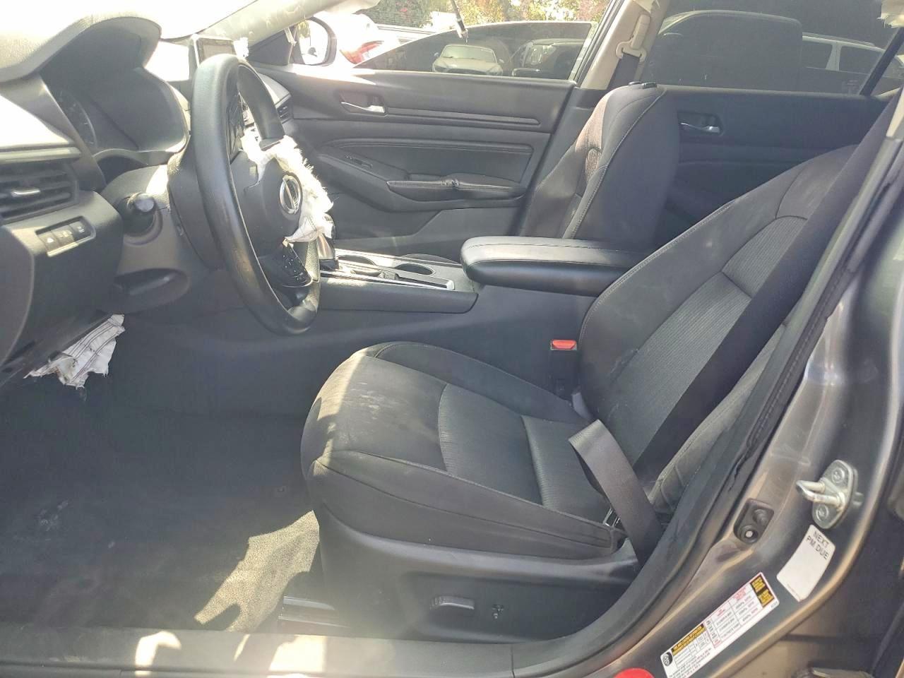 2019 Nissan Altima 2.5 S - Фото 7