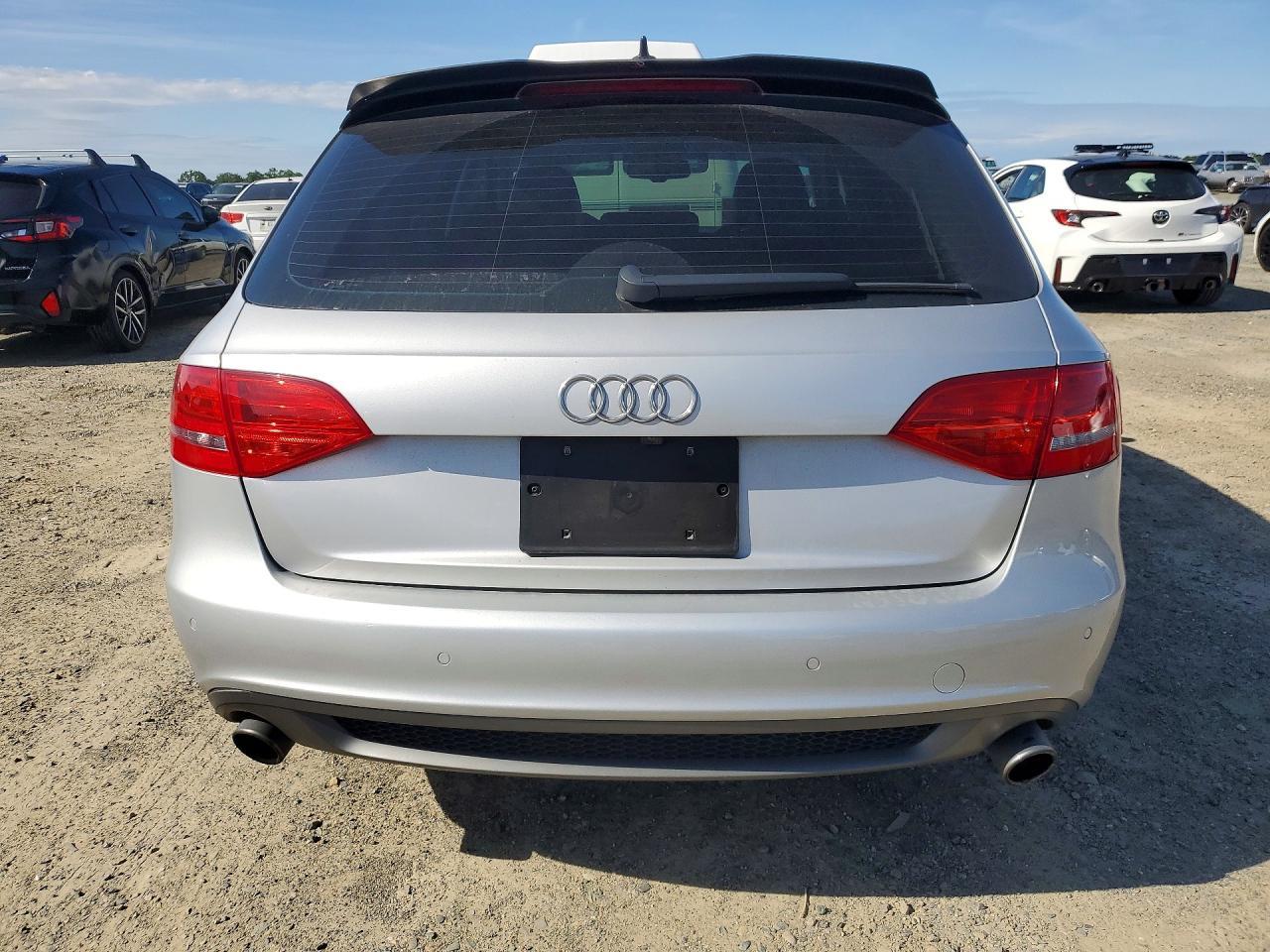 2012 Audi A4 Premium Plus - Фото 6