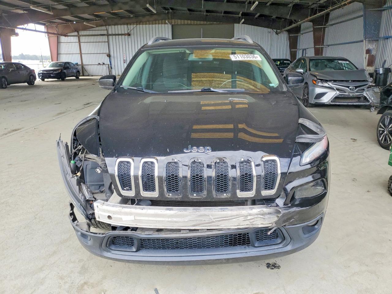 2017 Jeep Cherokee Latitude - Image 5
