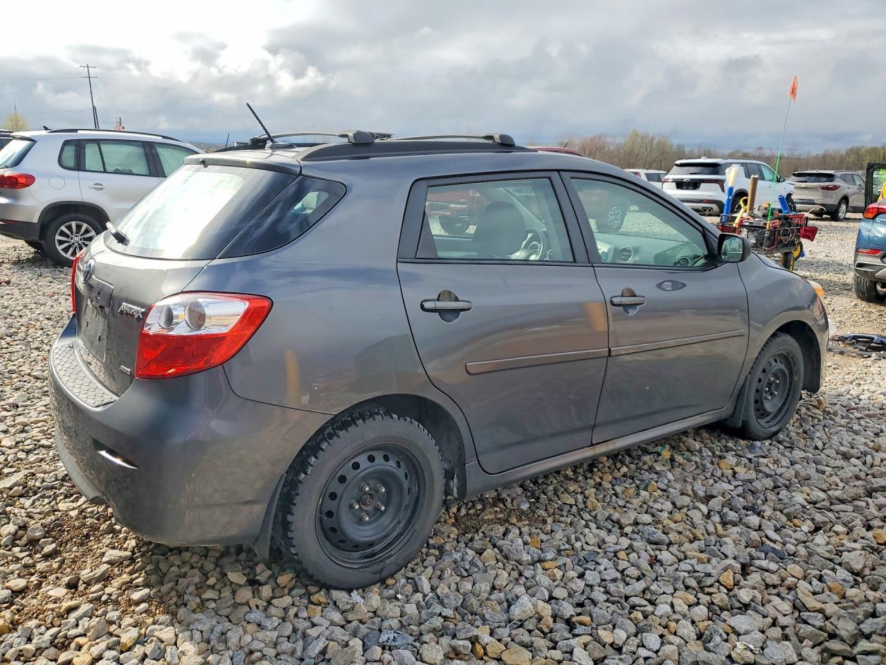 2011 Toyota Corolla Matrix S - Image 3