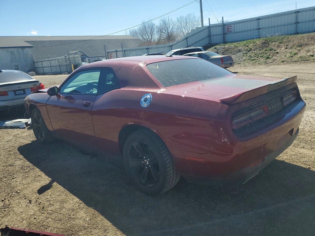 2019 Dodge Challenger Sxt - Image 2