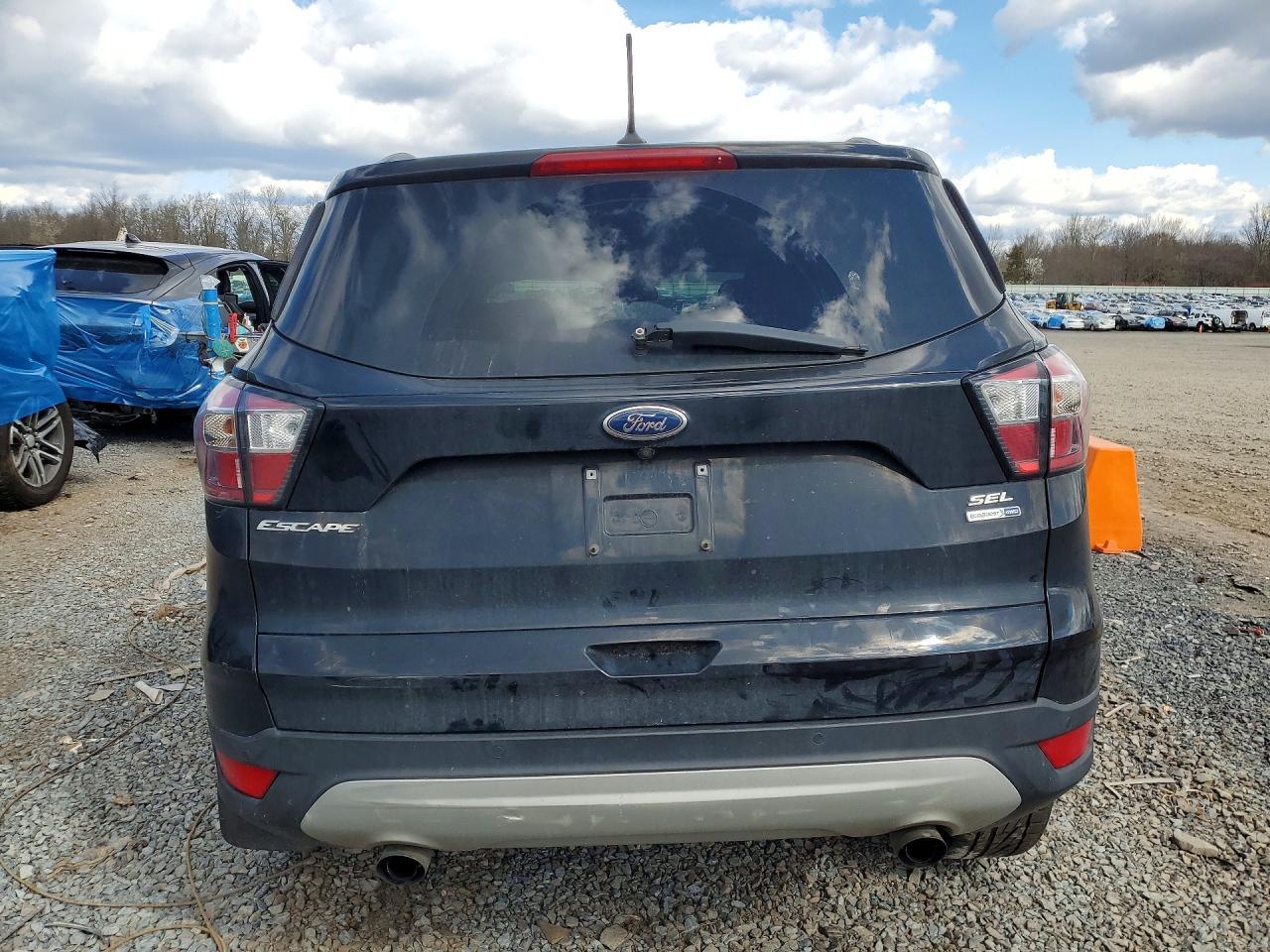 2018 Ford Escape Sel - Image 6
