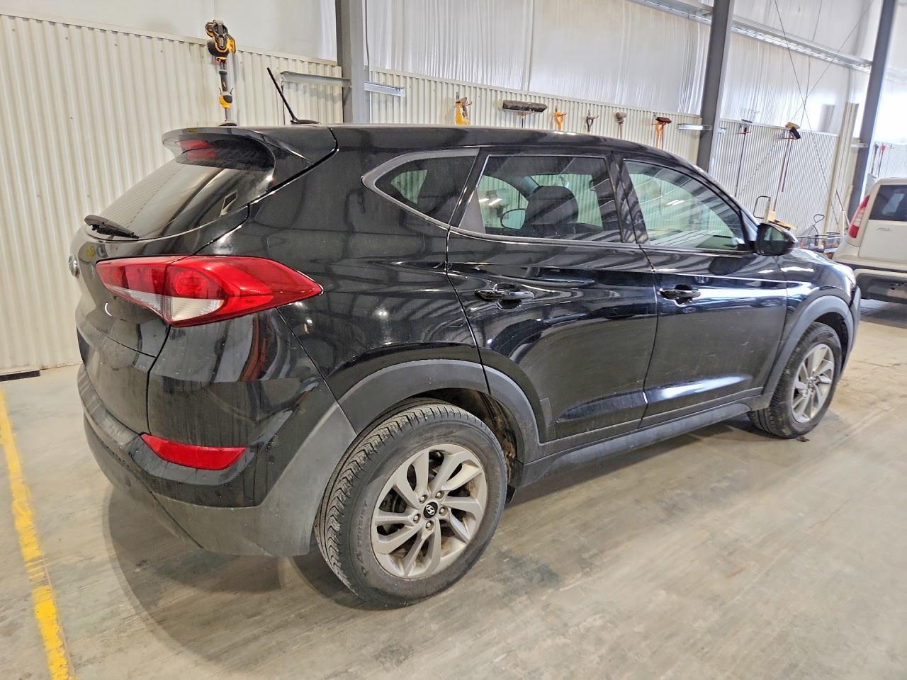 2017 Hyundai Tucson Se - Фото 3