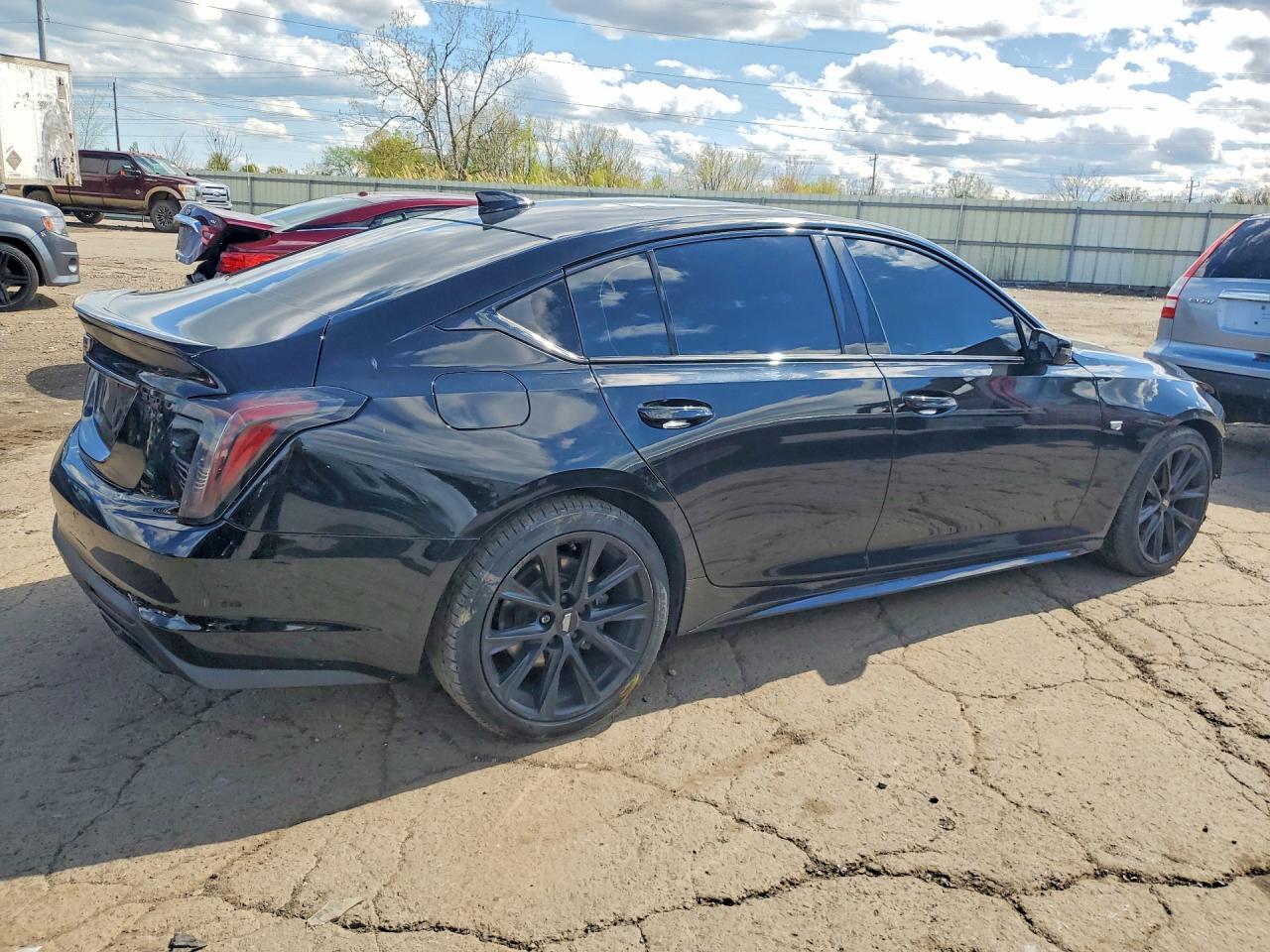 2021 Cadillac Ct5 Sport - Фото 3