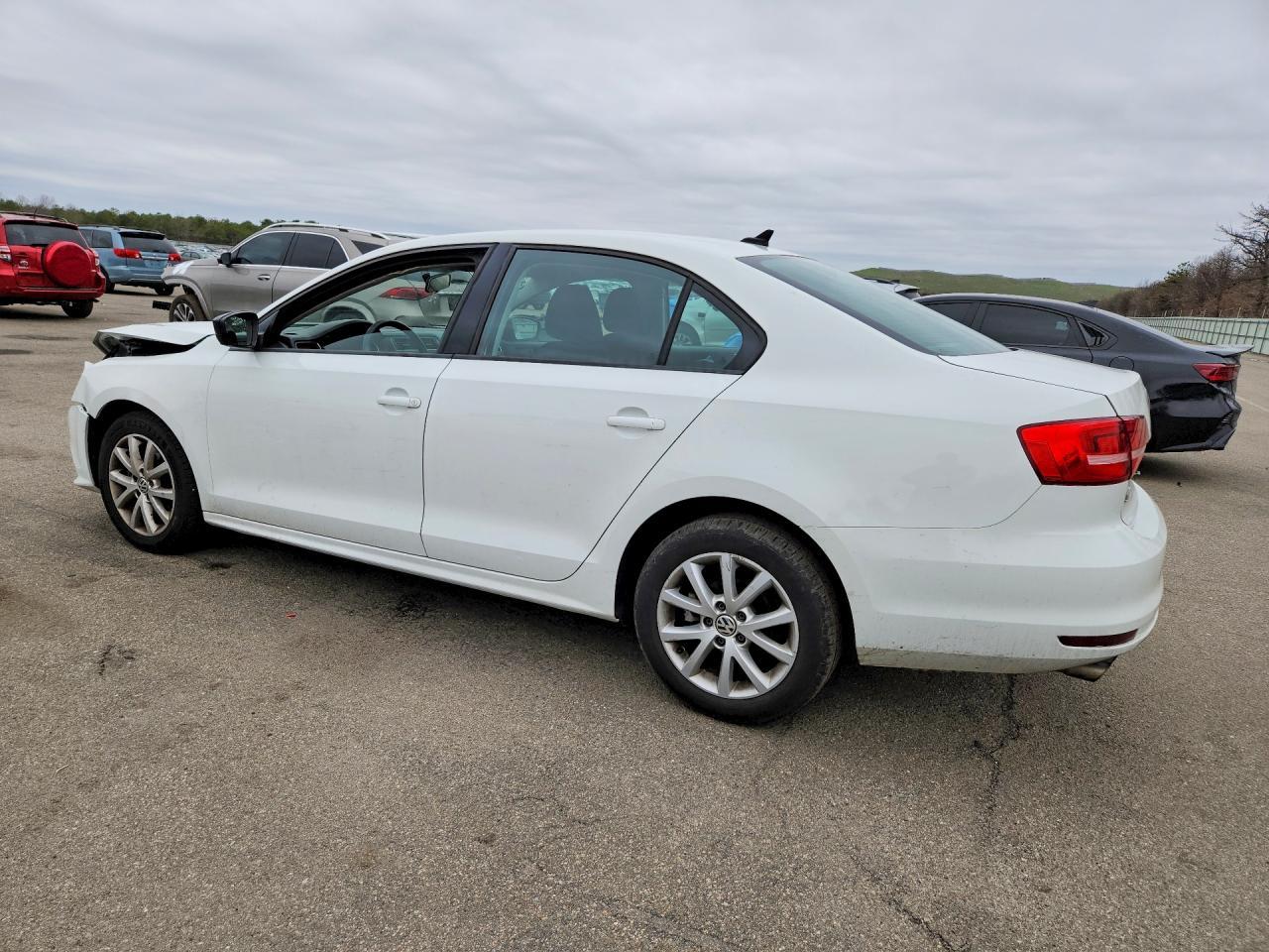 2015 Volkswagen Jetta Se - Фото 2