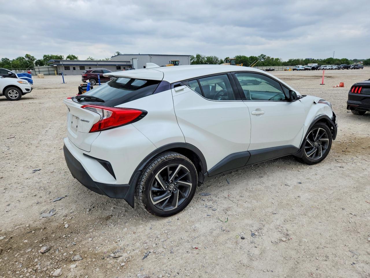 2021 Toyota C-Hr Limited - Фото 3