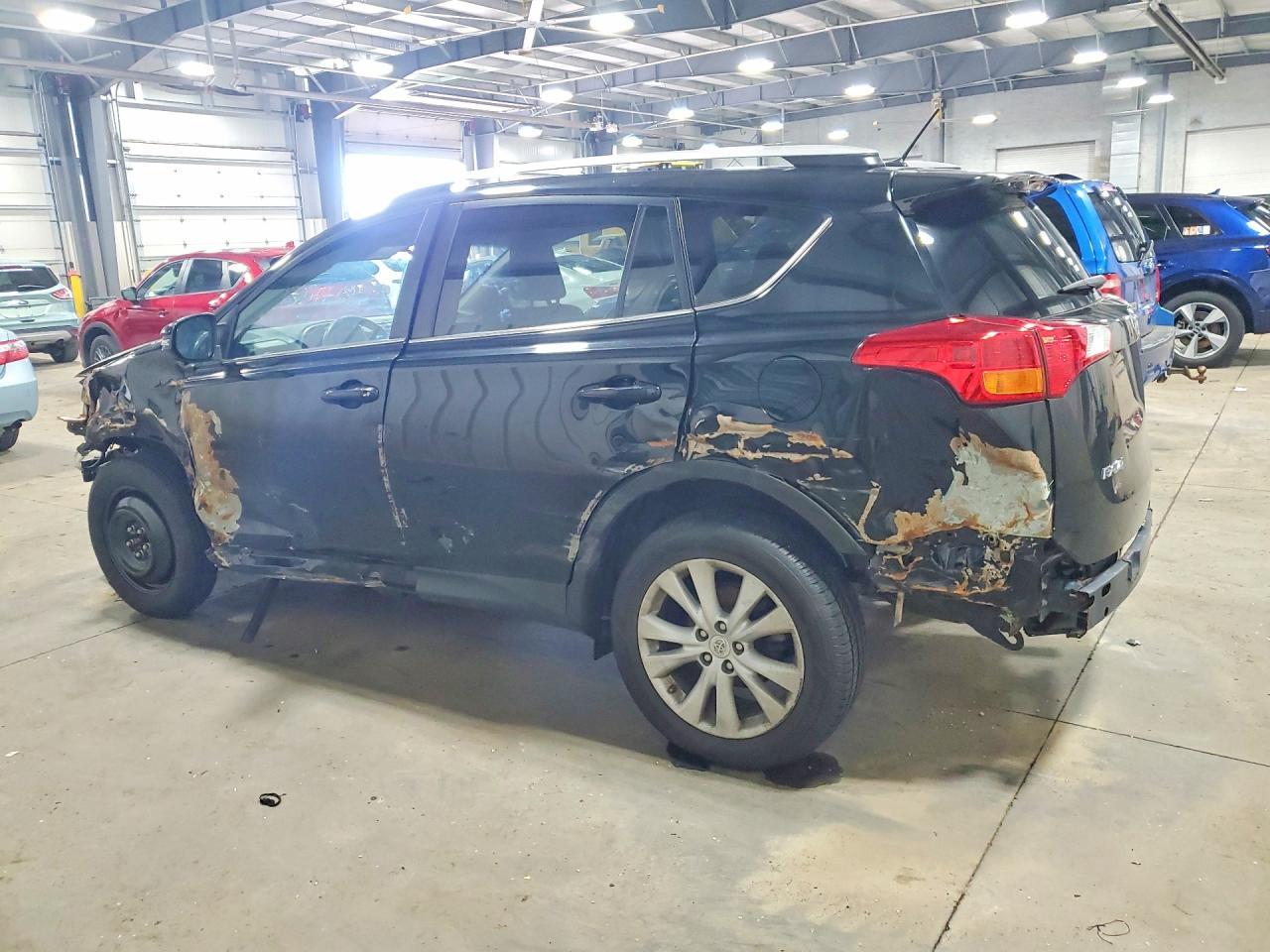 2015 Toyota Rav4 Limited - Фото 2