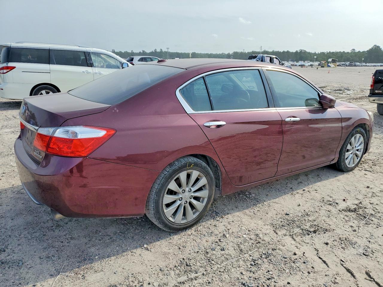 2014 Honda Accord Touring - Фото 3