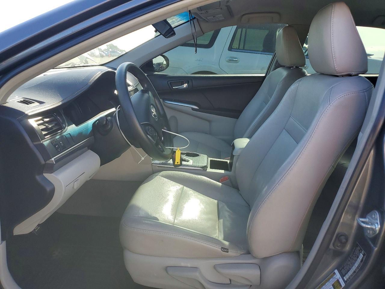 2012 Toyota Camry Hybrid Le - Фото 7