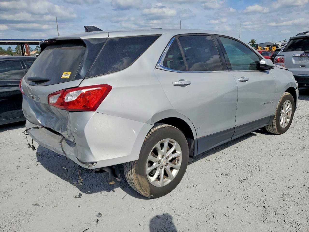2019 Chevrolet Equinox Lt - Фото 3