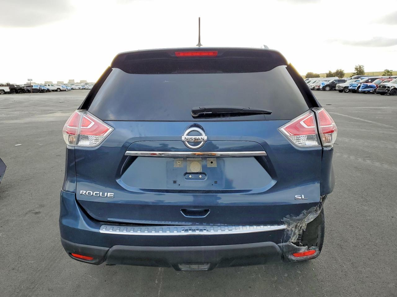 2016 Nissan Rogue S - Image 6